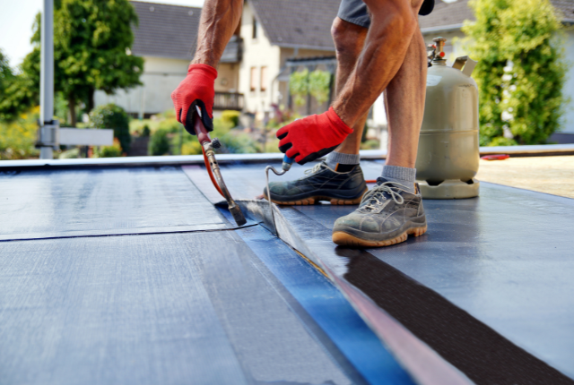 Flat Roof Repair vs Replacement in NJ